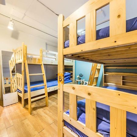סיאול Sinchon Sisters Hostel מראה חיצוני תמונה