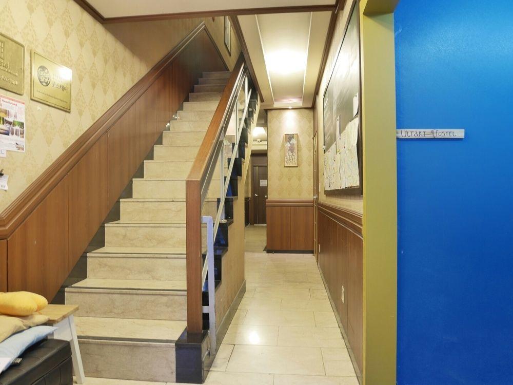 סיאול Sinchon Sisters Hostel מראה חיצוני תמונה