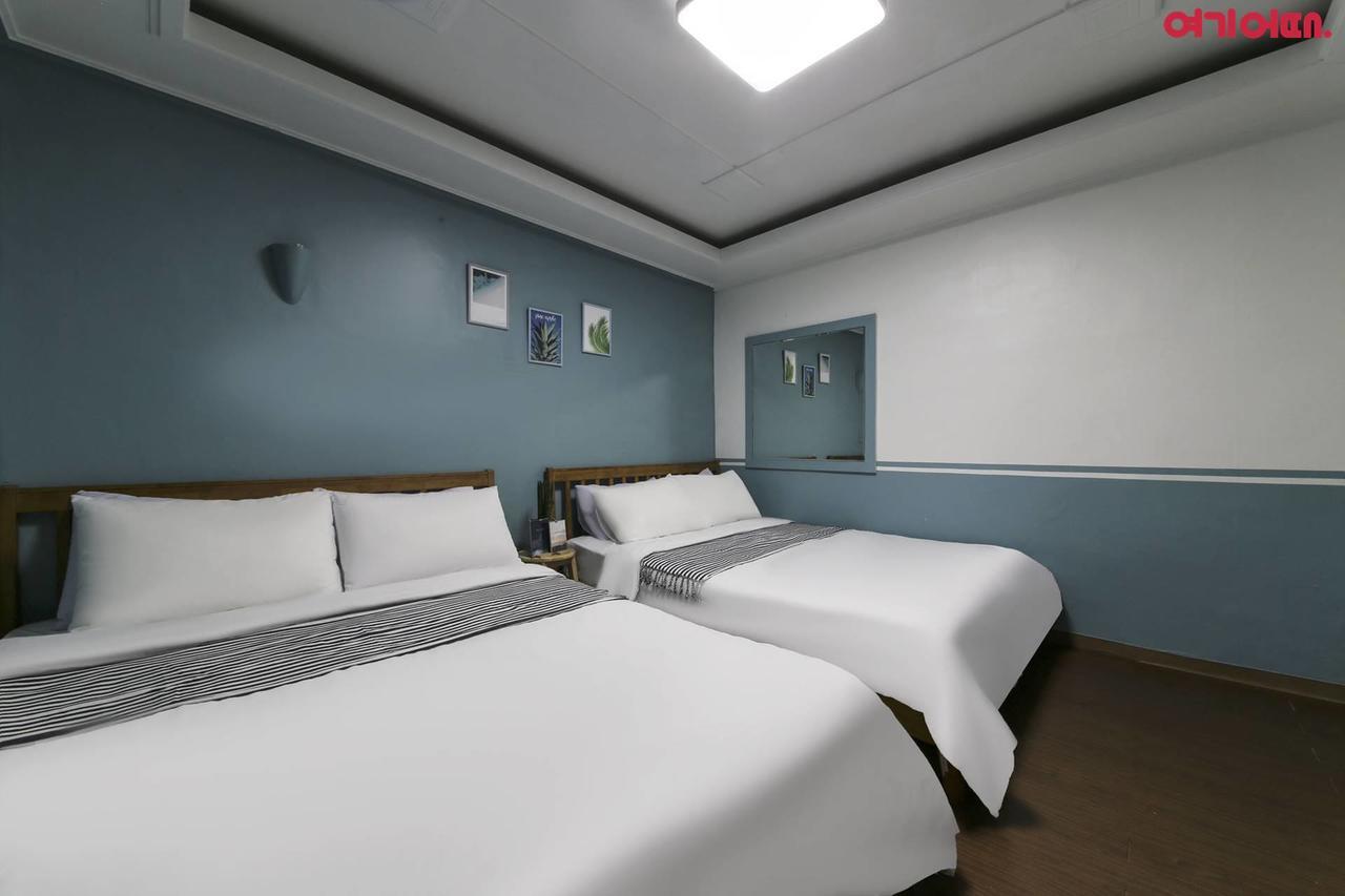סיאול Sinchon Sisters Hostel מראה חיצוני תמונה
